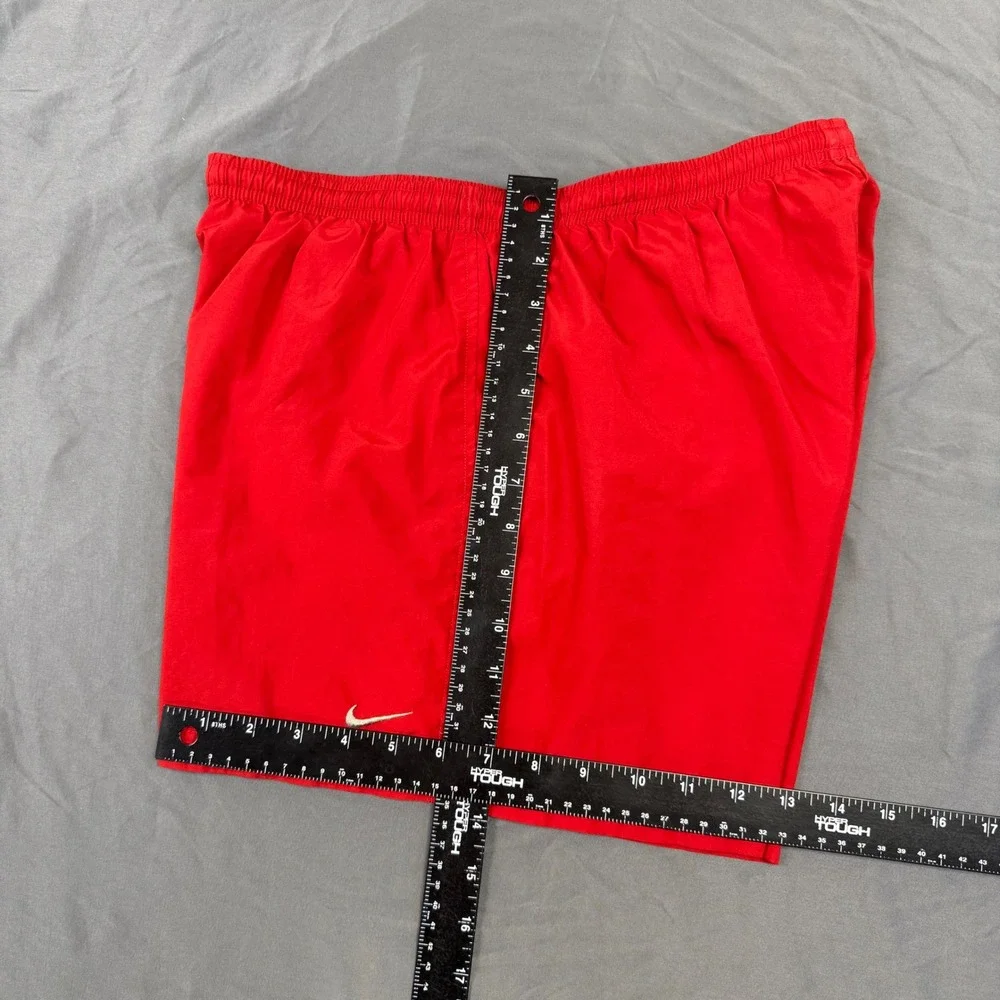 Nike Mens Running Shorts Red Elastic Waist Pockets Inseam 5 Vintage Size Large